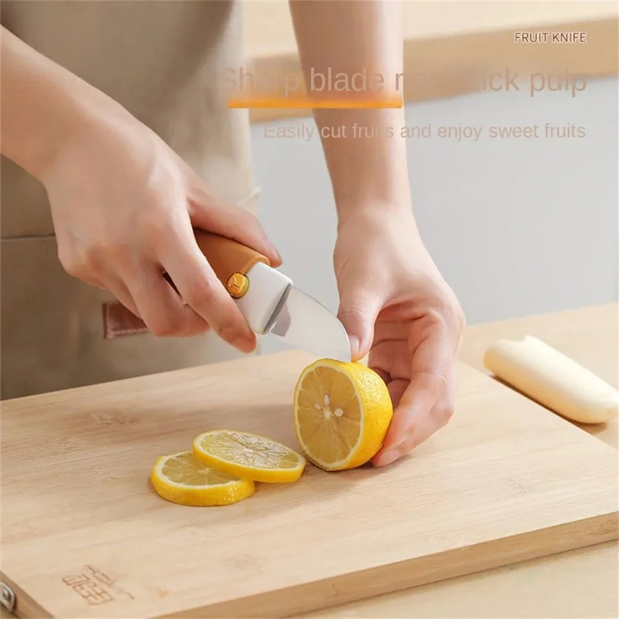 Portable Multi-function Knife and Peeler